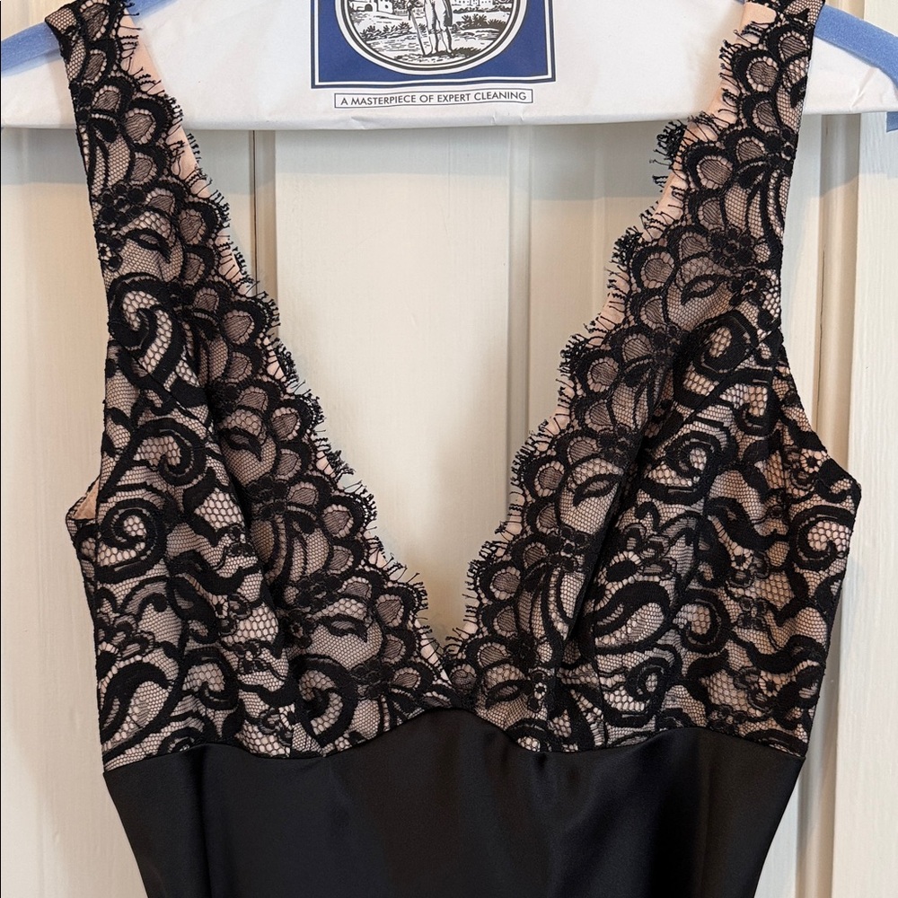 Laundry By Shelli Segal Black Lace & Cream Midi A-Line Dress - Picture 2 of 4